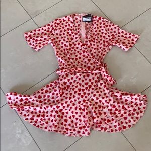 Quiz Pink and red heart print wrap dress